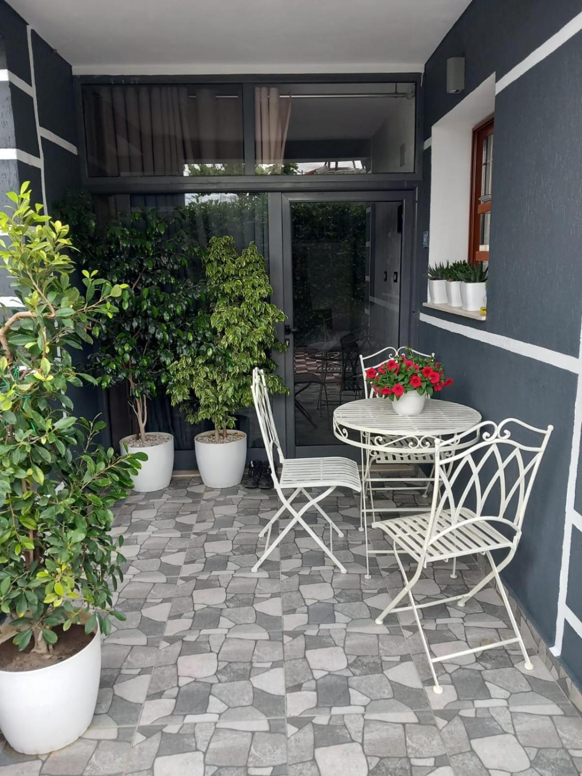 Villa Heljos Apartaments วญอเรอ ภายนอก รูปภาพ